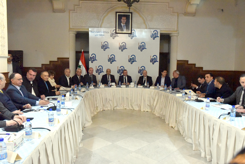 اجتماع نوعي وهام للجنة الخدمات والبنى التحتية بمجلس الوزراء في محافظة حمص 