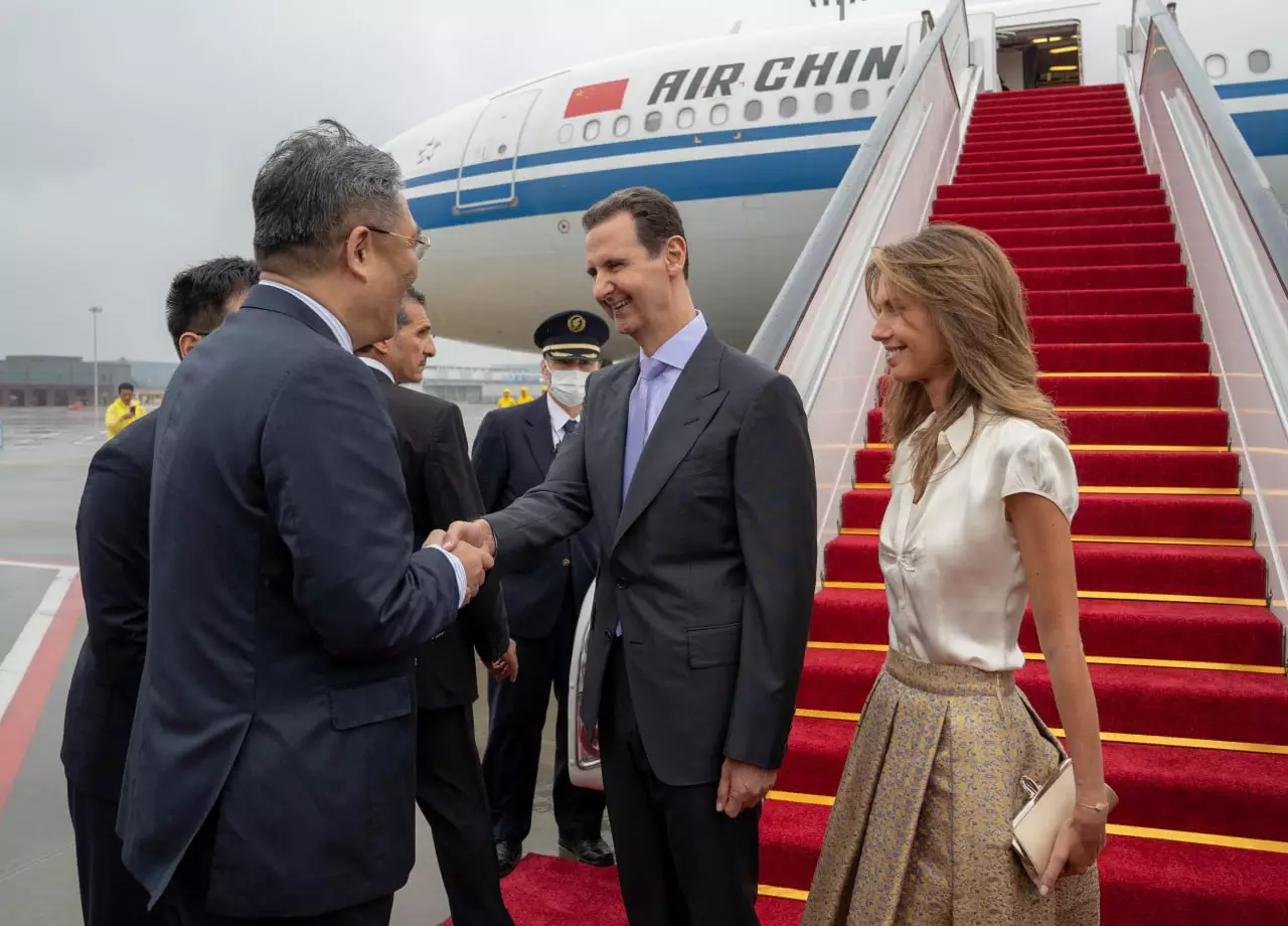 الرئيس الأسد يبدأ زيارة رسمية للصين 