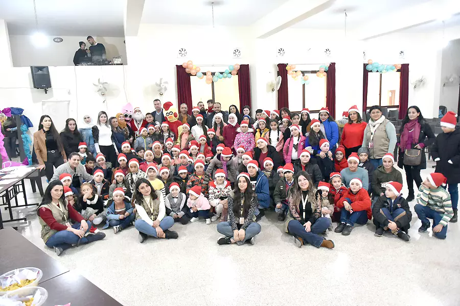 مكتب الشهداء والجرحى بمحافظة حمص يقيم حفلا ترفيهيا لـ ١٠٠ طفل وطفلة من أبناء الشهداء وجرحى العجز الكلي. 